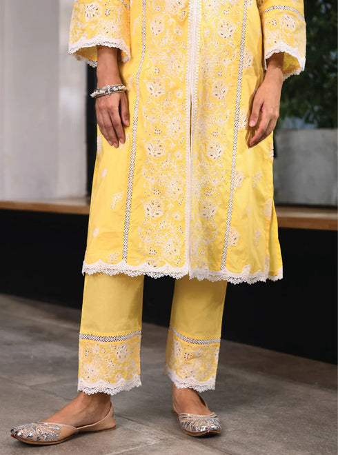 Chester Kurta With Chester Pants With Dupatta